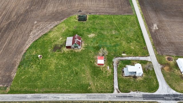 724 E 2600 North Road, Penfield, IL 61862