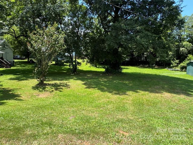 4117 Gossett Avenue, Charlotte, NC 28208