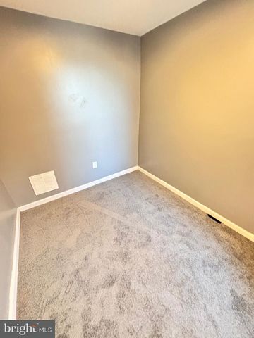 5715 BELMAR TER, Philadelphia, PA 19143