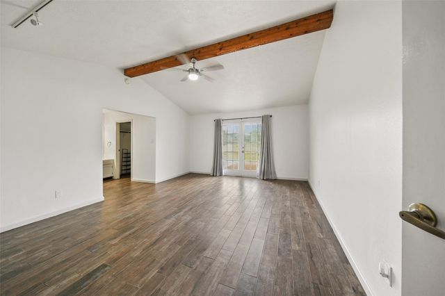 248 E Castle Harbour Drive, Friendswood, TX 77546