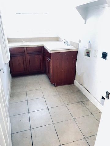 109 E Wheeler ST S, Manor, TX 78653
