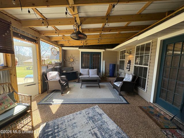 1100 Green Gable Place, Terry, MS 39170