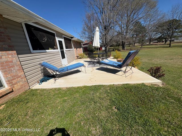 1100 Green Gable Place, Terry, MS 39170