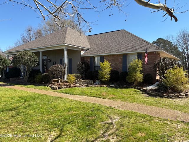 1100 Green Gable Place, Terry, MS 39170