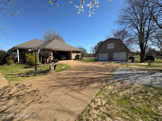 1100 Green Gable Place, Terry, MS 39170