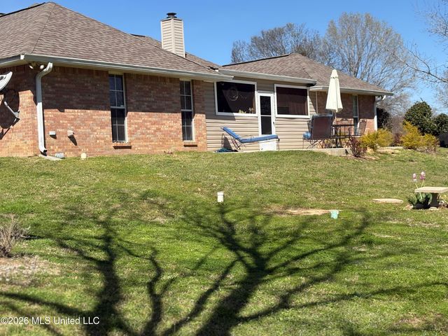 1100 Green Gable Place, Terry, MS 39170