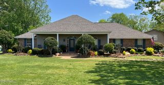 1100 Green Gable Place, Terry, MS 39170