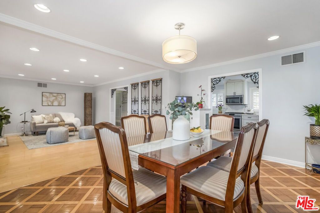 Image 13 of property listing at 13531 Fusano Avenue, Sylmar, CA 91342