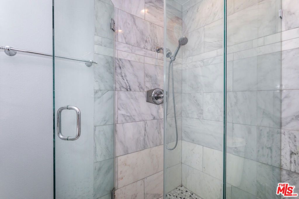 Image 29 of property listing at 13531 Fusano Avenue, Sylmar, CA 91342