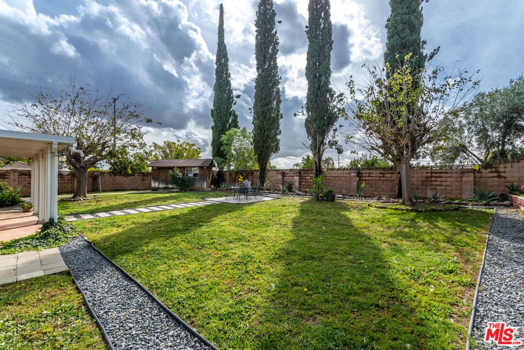 Image 41 of property listing at 13531 Fusano Avenue, Sylmar, CA 91342