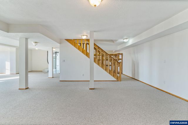 2665 N Pacific Hwy W, Rickreall, OR 97371