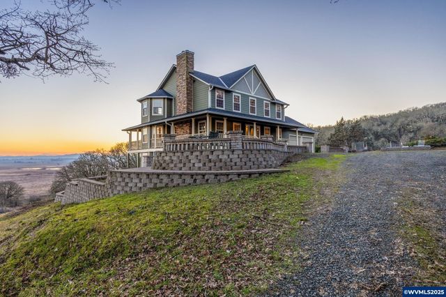 2665 N Pacific Hwy W, Rickreall, OR 97371