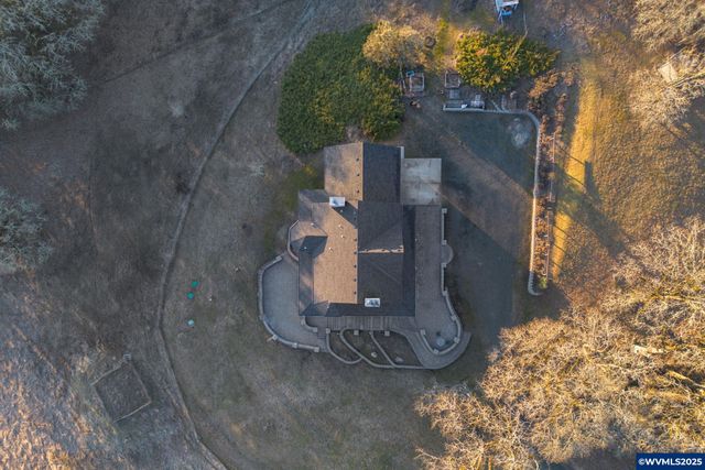 2665 N Pacific Hwy W, Rickreall, OR 97371