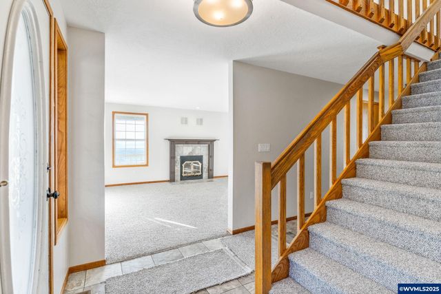 2665 N Pacific Hwy W, Rickreall, OR 97371