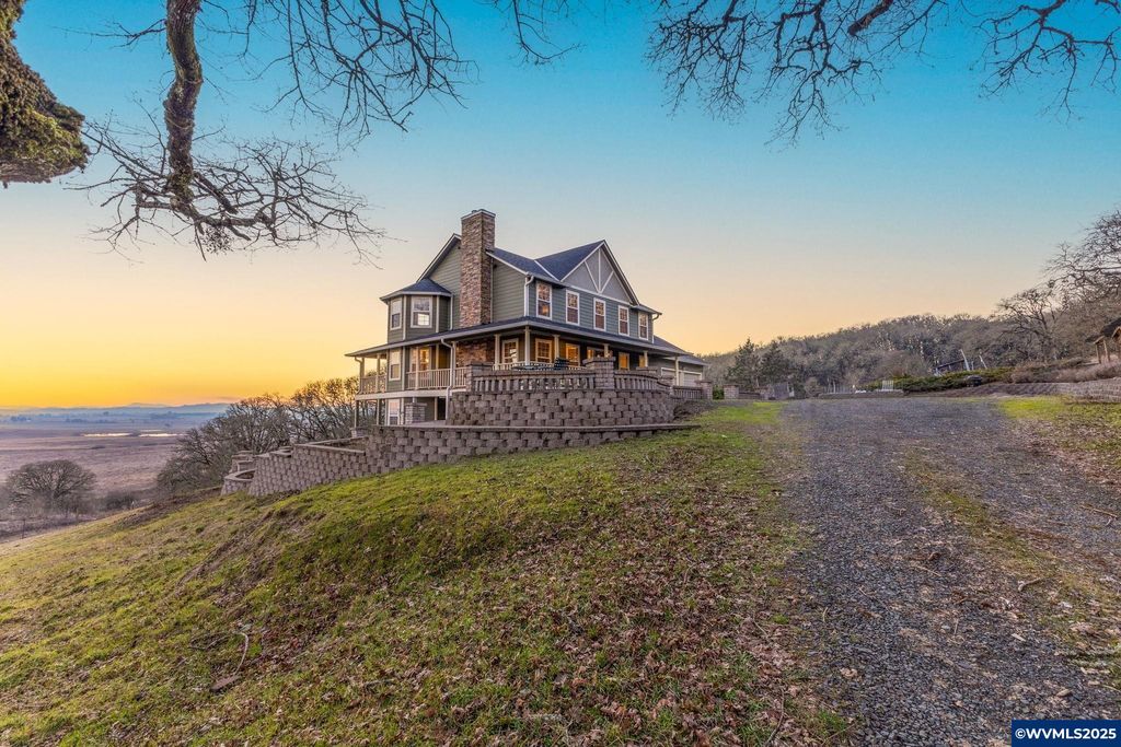 2665 N Pacific Hwy W, Rickreall, OR 97371