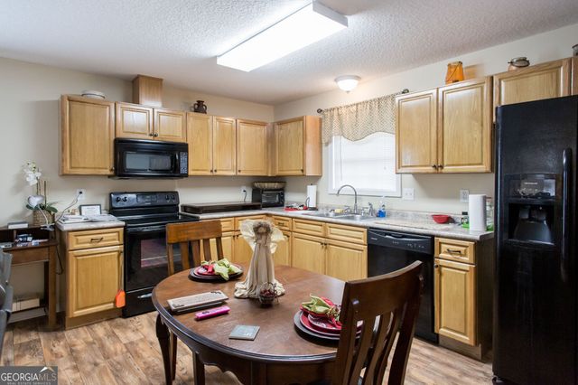 920 Wilfred Street, Waycross, GA 31503