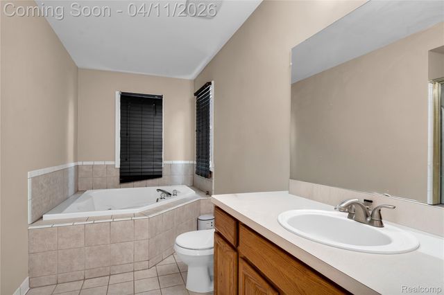 21266 Summerfield Drive, Macomb Township, MI 48044