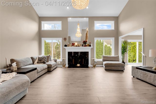 21266 Summerfield Drive, Macomb Township, MI 48044