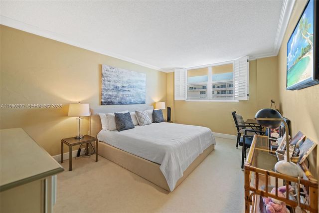 9273 Collins Ave 1102, Surfside, FL 33154