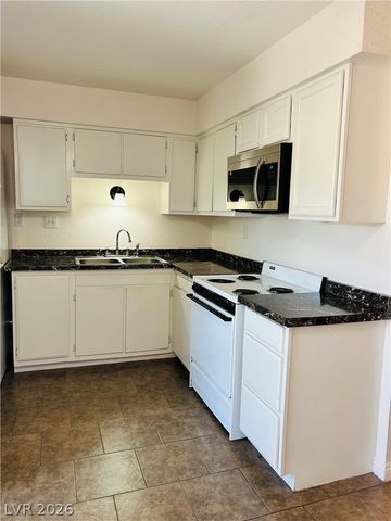 217 East Van Wagenen Street, Henderson, NV 89015