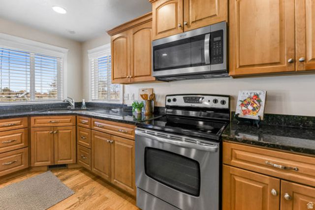 3352 W 10235 S, South Jordan, UT 84095