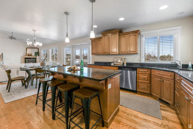 3352 W 10235 S, South Jordan, UT 84095