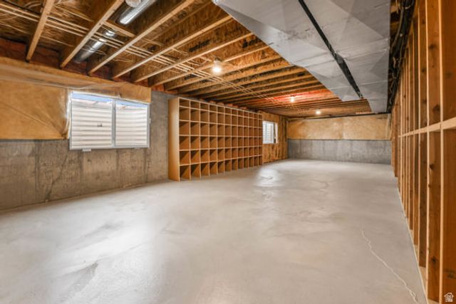 3352 W 10235 S, South Jordan, UT 84095