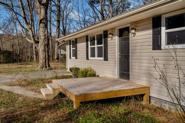 111 Milas Winkler Road, Chatsworth, GA 30705