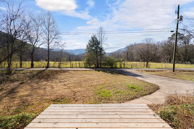 111 Milas Winkler Road, Chatsworth, GA 30705