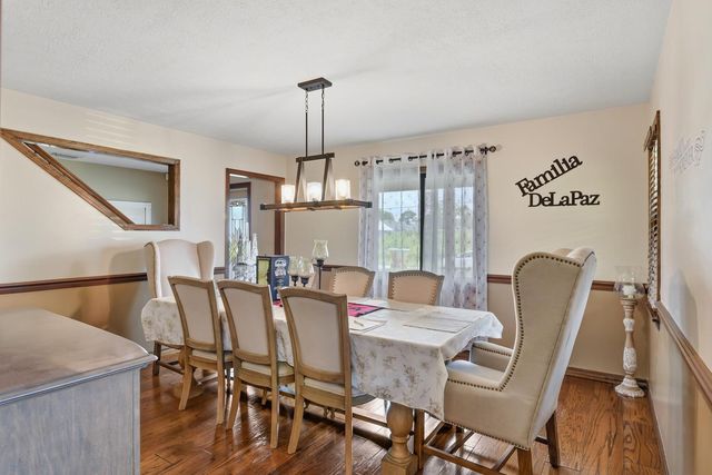 2937 SE Darien Road, Port St. Lucie, FL 34952