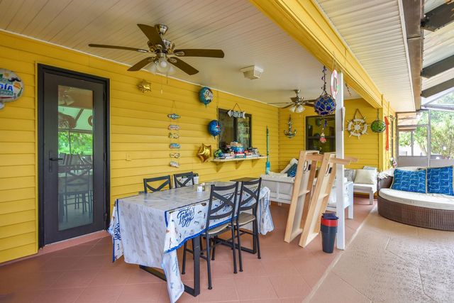 2937 SE Darien Road, Port St. Lucie, FL 34952