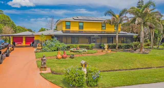 2937 SE Darien Road, Port St. Lucie, FL 34952