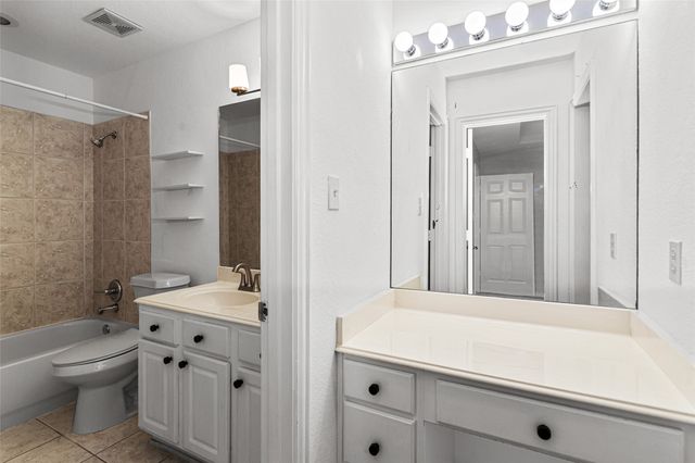 5103 Adamstown Place, Arlington, TX 76017
