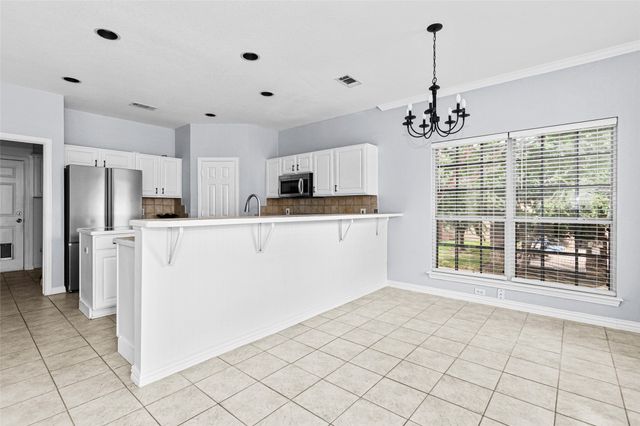 5103 Adamstown Place, Arlington, TX 76017
