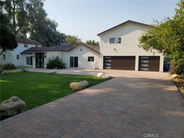 23041 Erwin, Woodland Hills, CA 91367
