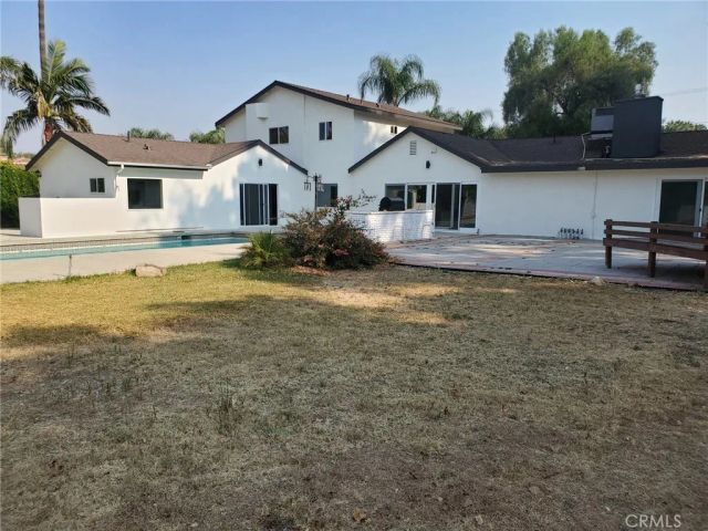 23041 Erwin, Woodland Hills, CA 91367