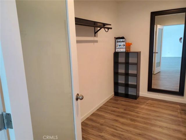 23041 Erwin, Woodland Hills, CA 91367