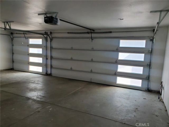 23041 Erwin, Woodland Hills, CA 91367