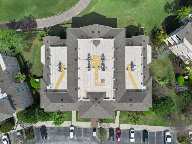 1352 CENTRE COURT RIDGE DRIVE 302, Reunion, FL 34747