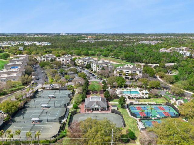 1352 CENTRE COURT RIDGE DRIVE 302, Reunion, FL 34747