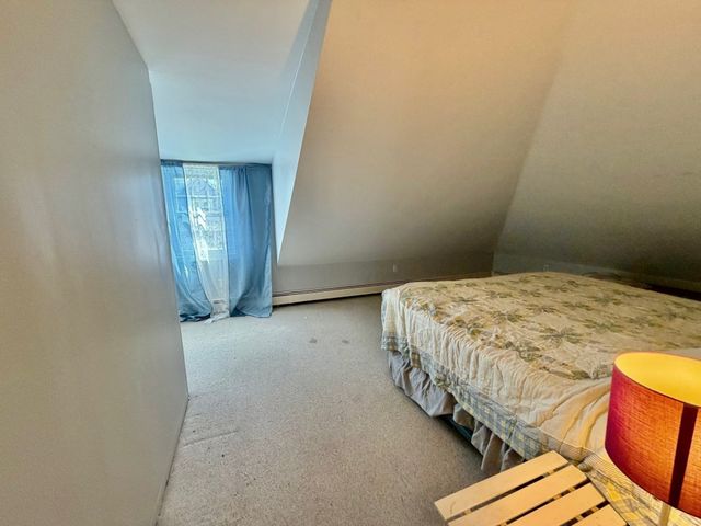 57 Glendale Ave, Peabody, MA 01960