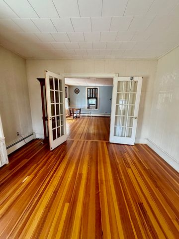 57 Glendale Ave, Peabody, MA 01960