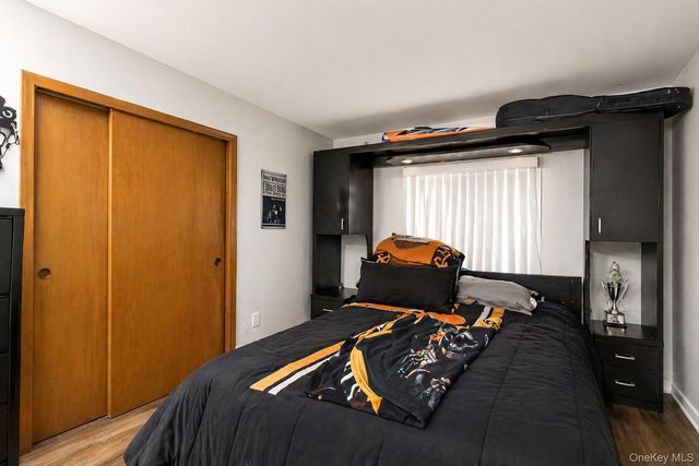 11 Seaford Road, Mastic Beach, NY 11951