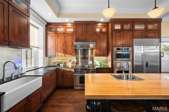 1 Southpoint Place, Washington, MO 63090