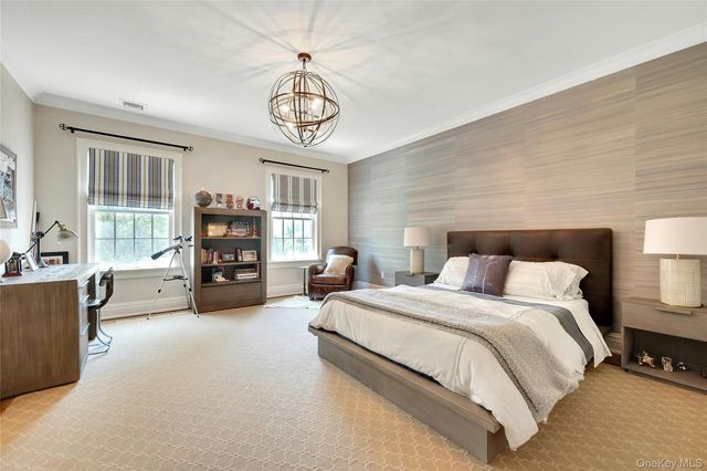 8-10 Championship Drive, Mamaroneck, NY 10543