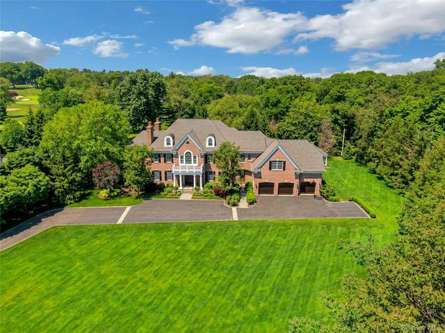 8-10 Championship Drive, Mamaroneck, NY 10543