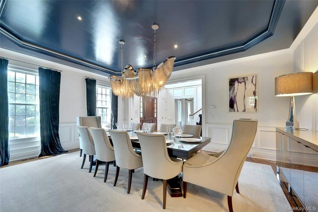 8-10 Championship Drive, Mamaroneck, NY 10543