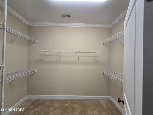 5082 Dovewood Way, Knoxville, TN 37918