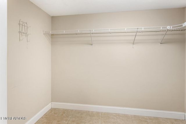 5082 Dovewood Way, Knoxville, TN 37918