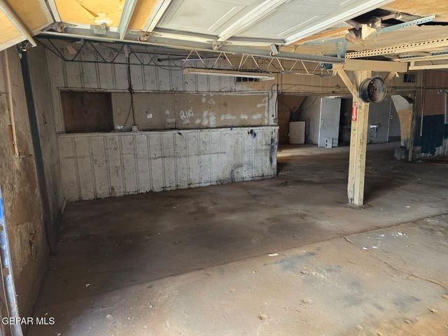 3925 FRED WILSON Avenue, El Paso, TX 79904